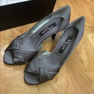 Elegant Gray Peep-Toe Heels
